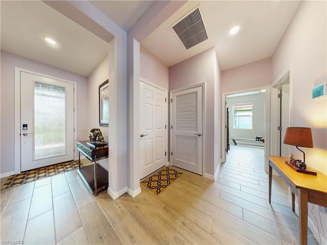 Entry with view of 3rd guest bedroom entry.