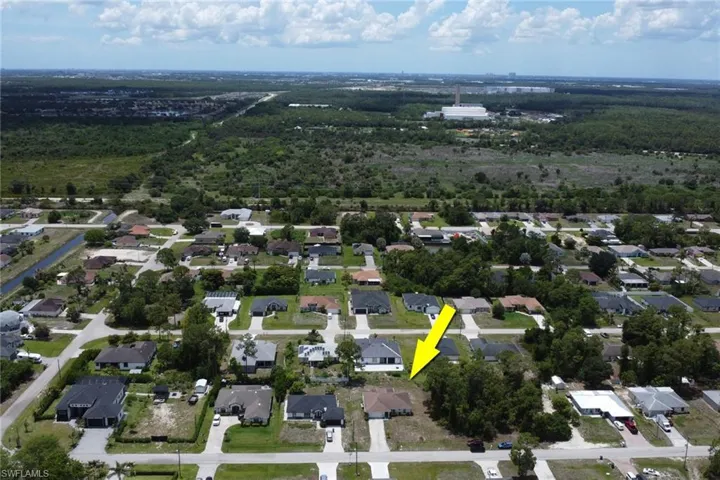 1013 Acroft Ave, Lehigh Acres, Florida 33971
