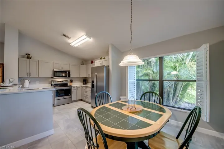 15472 Admiralty Cir 2, North Fort Myers, Florida 33917