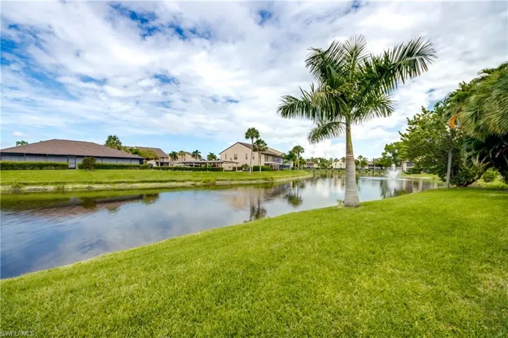 15472 Admiralty Cir 2, North Fort Myers, Florida 33917