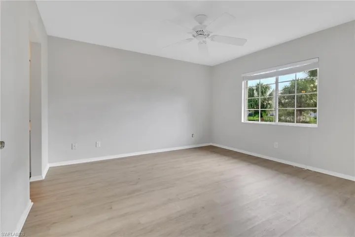164  Belina  DR, Naples, FL 34104