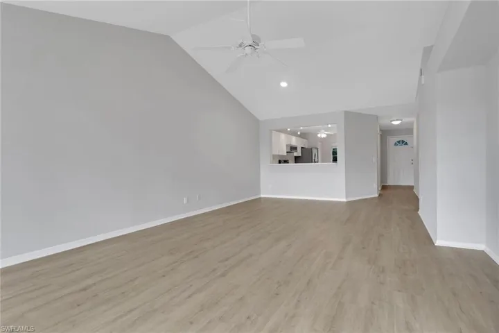 164  Belina  DR, Naples, FL 34104