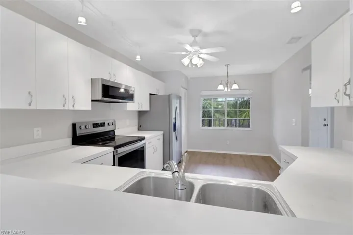 164  Belina  DR, Naples, FL 34104