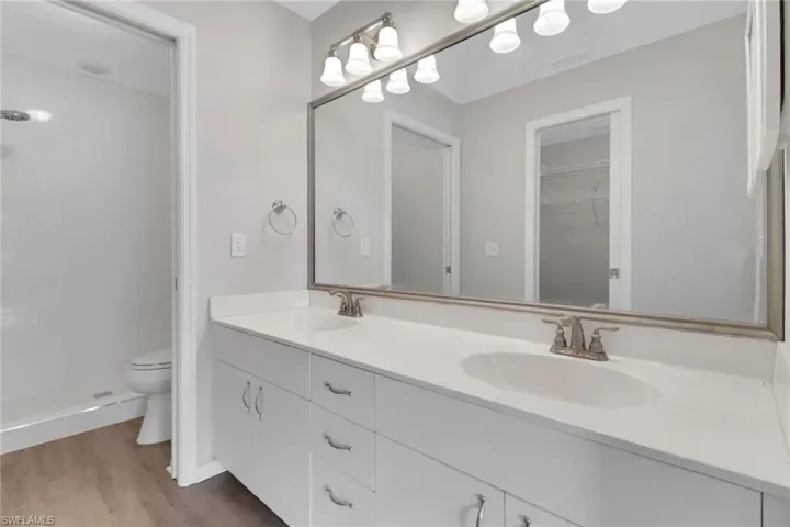 164  Belina  DR, Naples, FL 34104