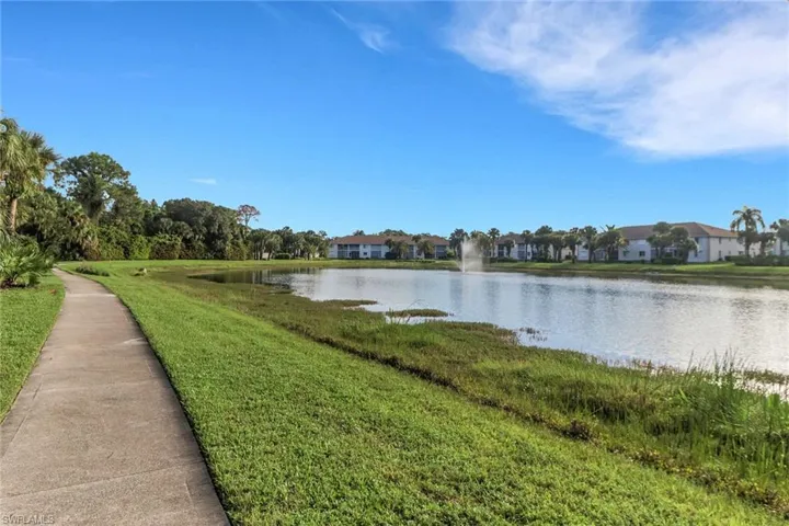 164  Belina  DR, Naples, FL 34104