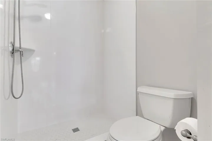 164  Belina  DR, Naples, FL 34104