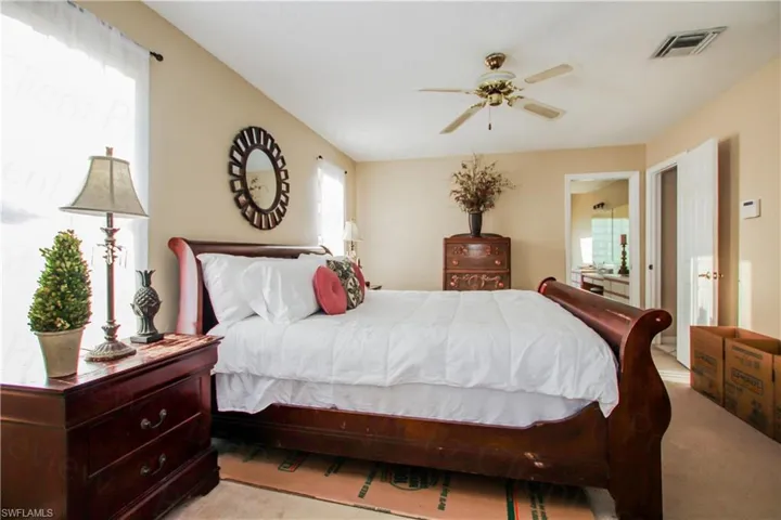 7050 Twin Eagle Ln, Fort Myers Fl 33912