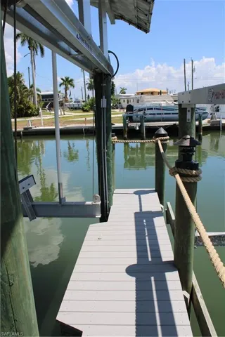 3884 Plumosa Dr, Fort Myers, Florida 33956