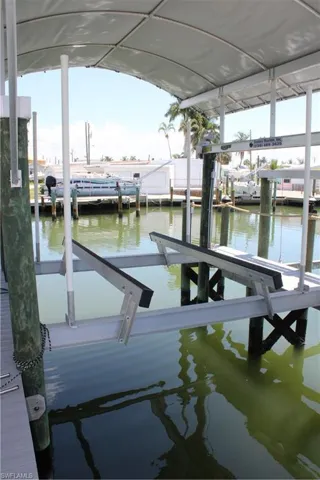 3884 Plumosa Dr, Fort Myers, Florida 33956