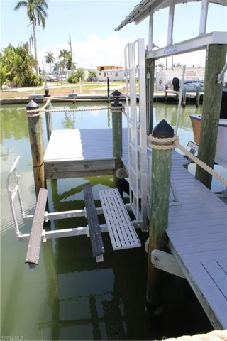 3884 Plumosa Dr, Fort Myers, Florida 33956