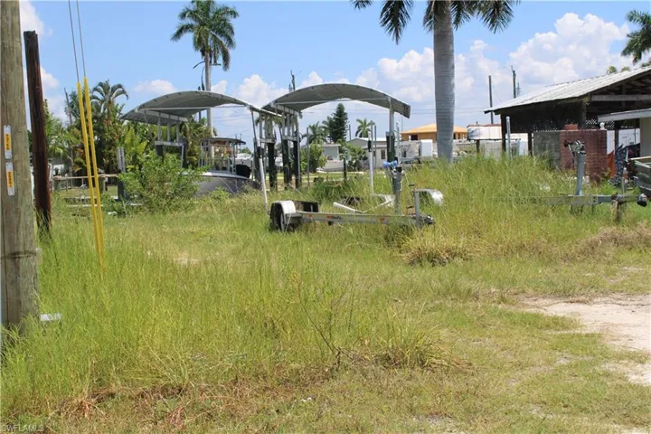 3884 Plumosa Dr, Fort Myers, Florida 33956