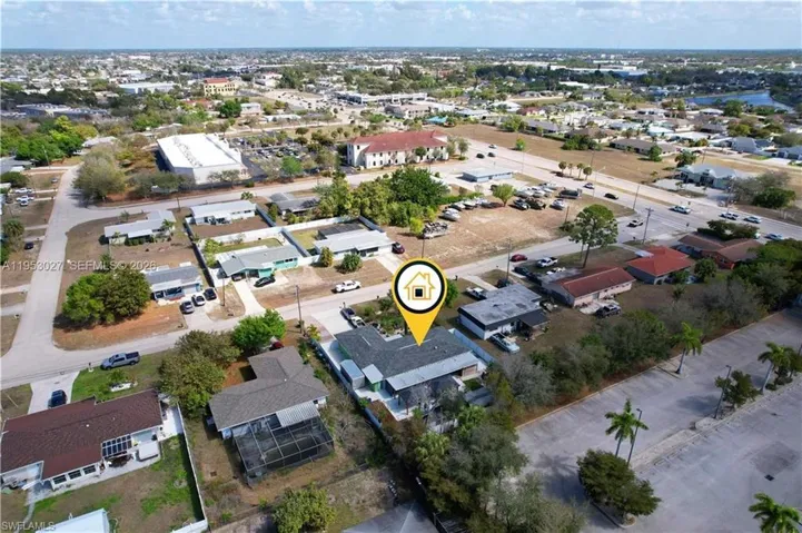 1526 Ne 4th Ter, Cape Coral, Florida 33909
