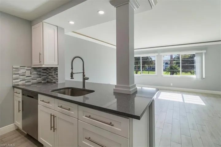 1086 Forest Lakes Dr # 9205, Naples Fl 34105