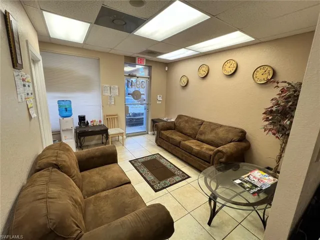 3941  Broadway  , Fort Myers, FL 33901