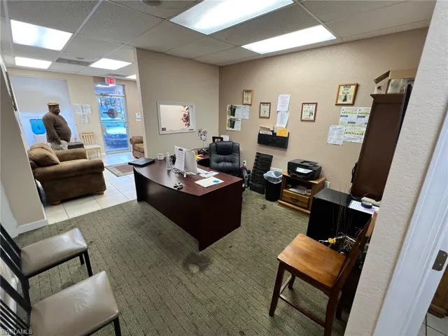 3941  Broadway  , Fort Myers, FL 33901