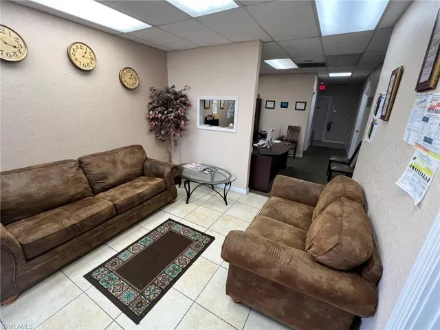 3941  Broadway  , Fort Myers, FL 33901