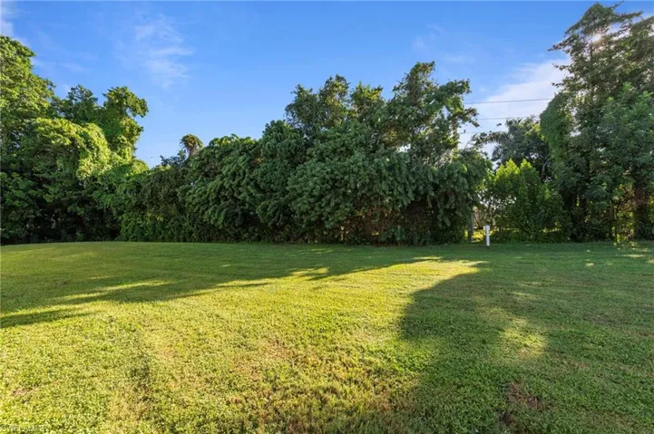 760 Teryl Rd 1, Naples, Florida 34112