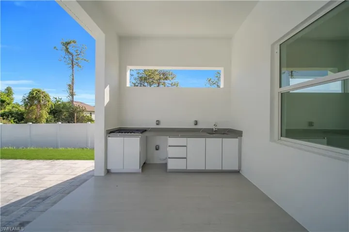 3710 6th St Sw, Lehigh Acres, Florida 33976