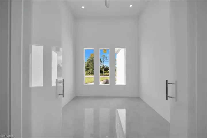 3710 6th St Sw, Lehigh Acres, Florida 33976