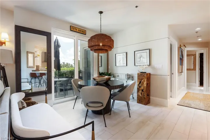 365 5th Ave S 307, Naples, Florida 34102