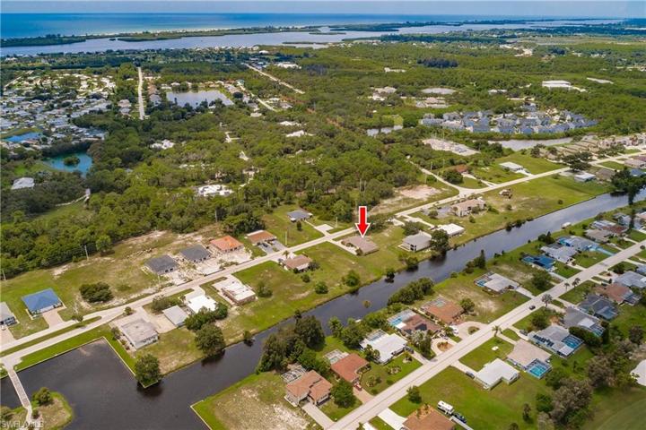 134  Boundary  BLVD, ROTONDA WEST, FL 33947