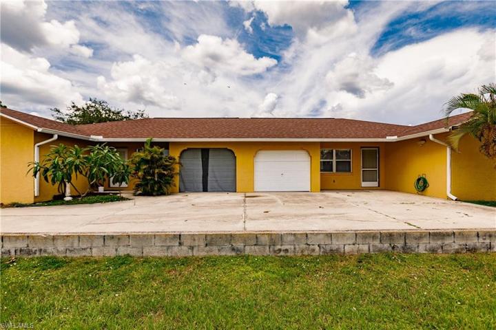 134  Boundary  BLVD, ROTONDA WEST, FL 33947