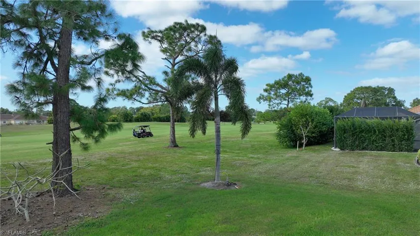 Large enough yard to put a pool in