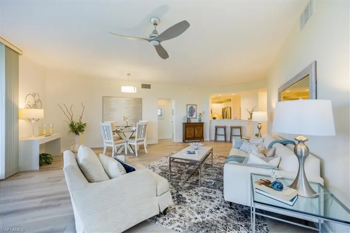1001  Arbor Lake  DR, Naples, FL 34110