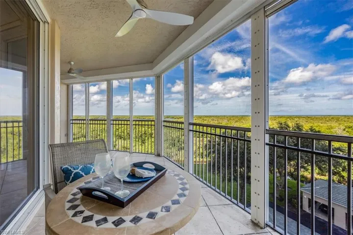 1001  Arbor Lake  DR, Naples, FL 34110