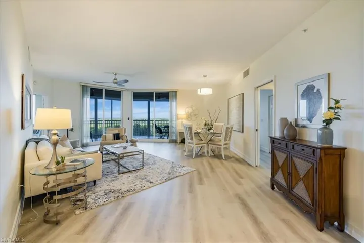 1001  Arbor Lake  DR, Naples, FL 34110