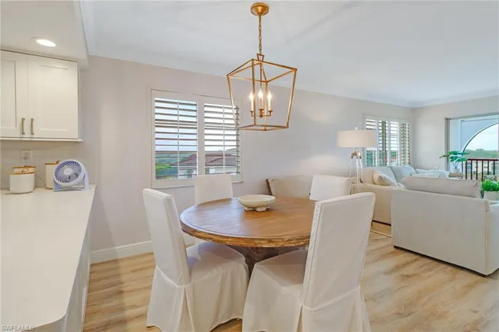 Beautiful laminate floors throughout.