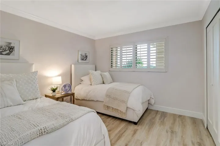 Guest bedroom