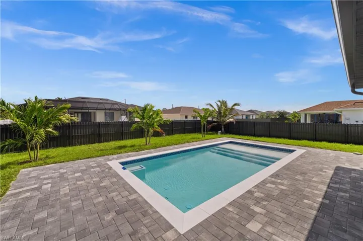 1805 NW 12th  ST, Cape Coral, FL 33993