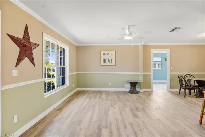 4216 Se 1st Ct, Cape Coral, Florida 33904
