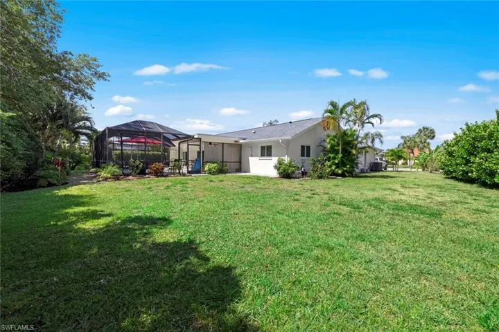 28345  Tasca  DR, Bonita Springs, FL 34135
