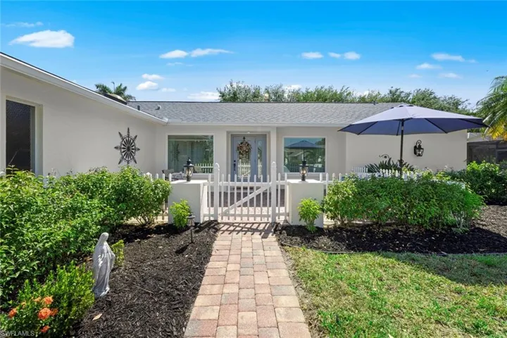 28345  Tasca  DR, Bonita Springs, FL 34135