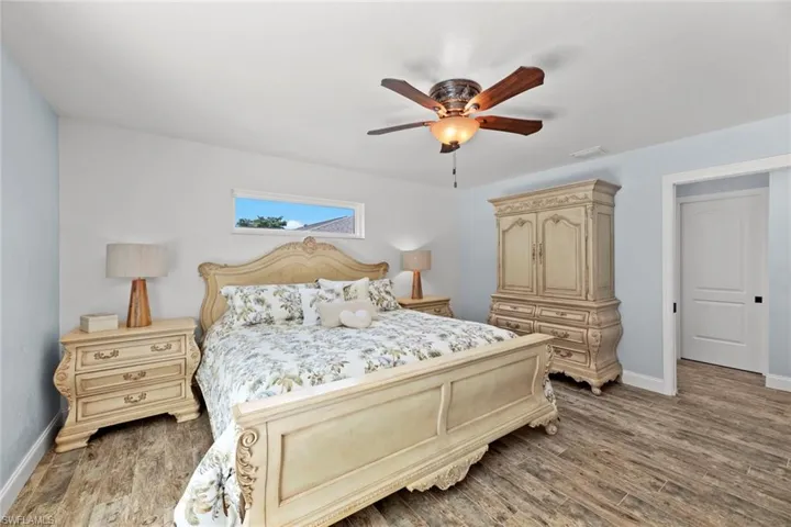 28345  Tasca  DR, Bonita Springs, FL 34135