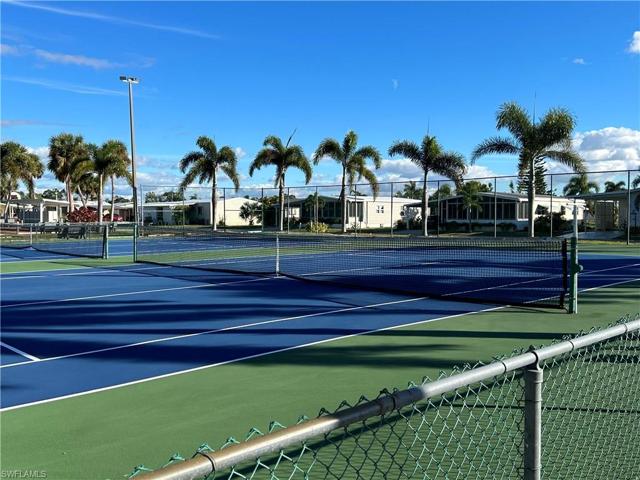 Tennis