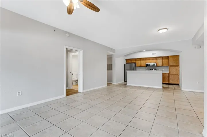 7945  Preserve  CIR, Naples, FL 34119
