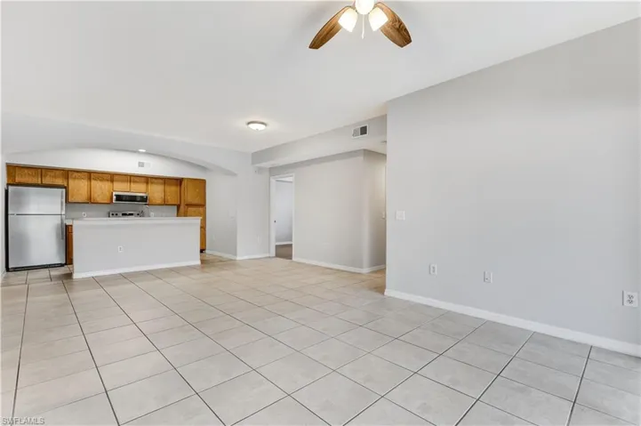 7945  Preserve  CIR, Naples, FL 34119