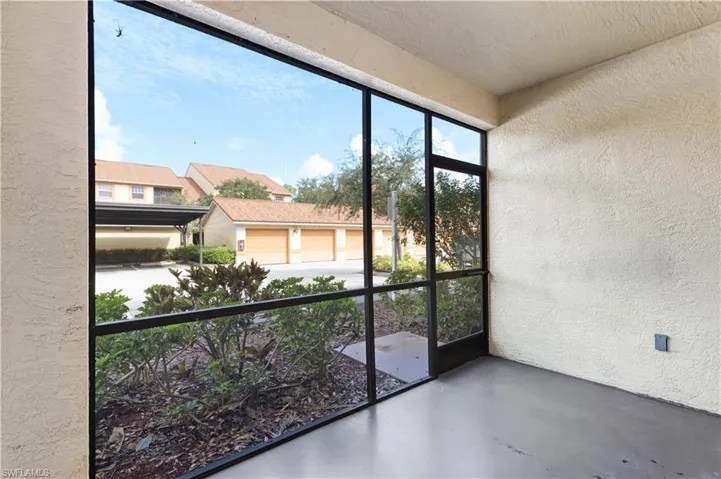 7945  Preserve  CIR, Naples, FL 34119