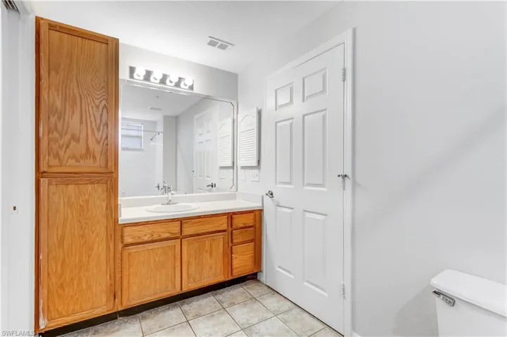 7945  Preserve  CIR, Naples, FL 34119