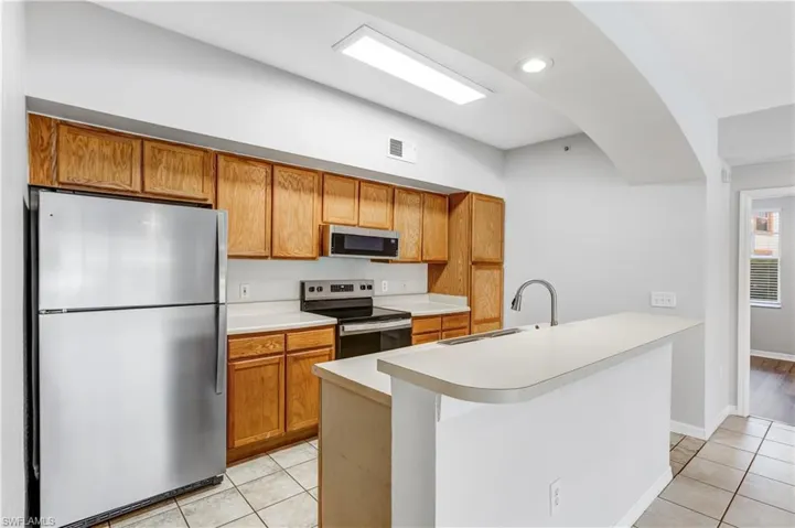 7945  Preserve  CIR, Naples, FL 34119