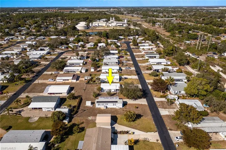 27378 Duvernay Dr, Bonita Springs, Florida 34135