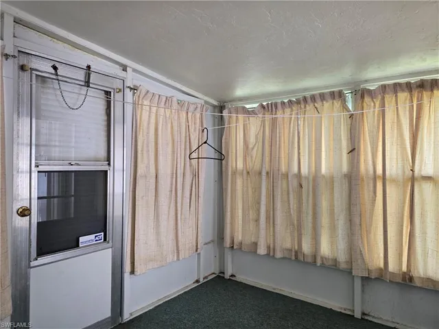 1131  Broad N ST, Lehigh Acres, FL 33936