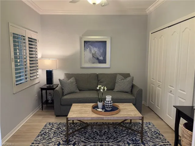 7734  Pebble Creek  CIR, Naples, FL 34108