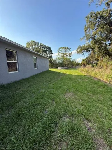 8115 Ace Ct, Labelle, Florida 33935