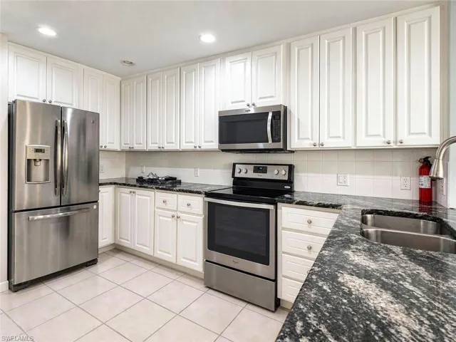 28667 Alessandria Cir, Bonita Springs, Florida 34135