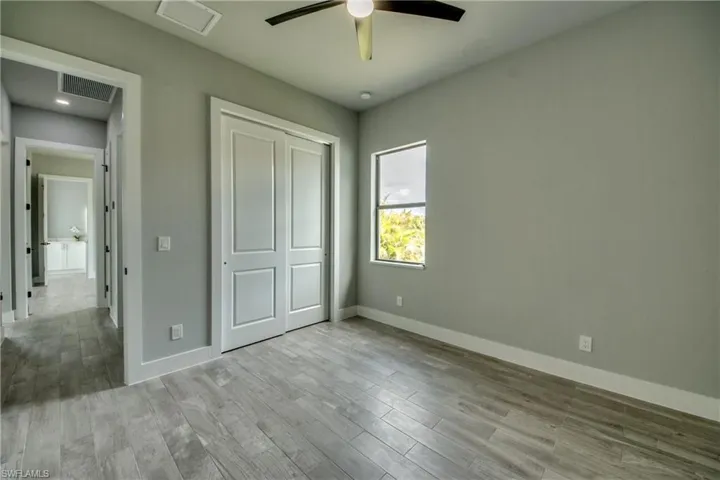 Guest bedroom 1
