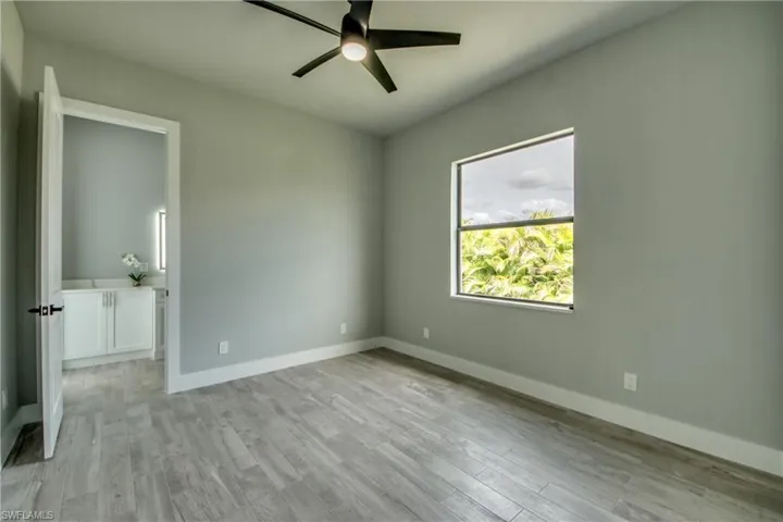 Guest bedroom 2